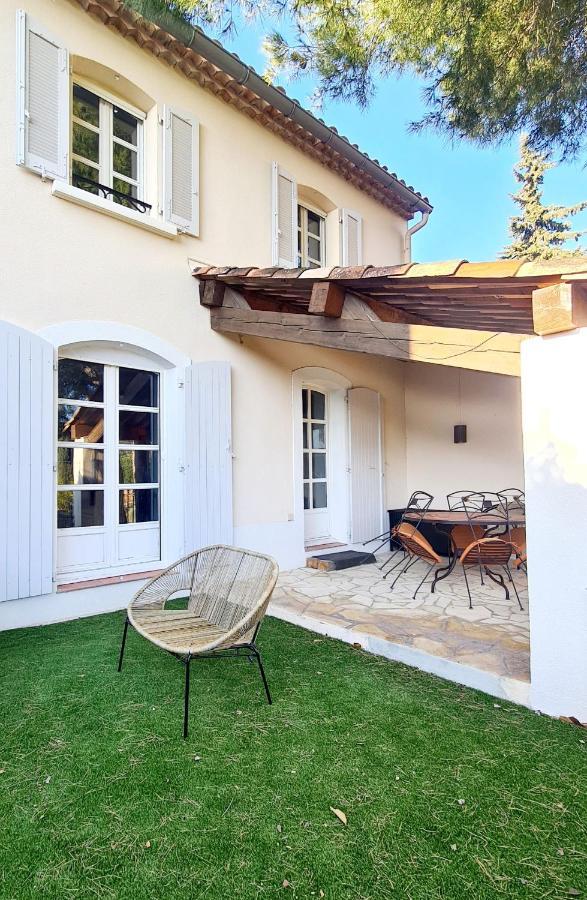 Superbe Villa-Domaine Avec Golf Piscine Et Tennis Saint-Cyr-sur-Mer Eksteriør billede